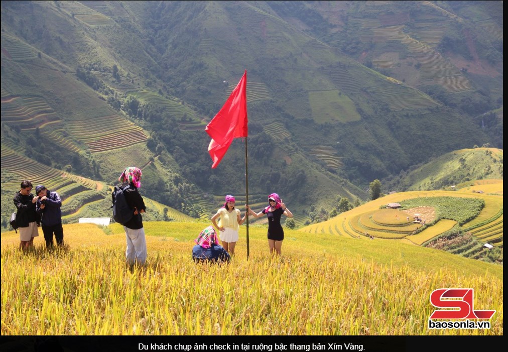 Sôi động Lễ hội Mùa Vàng lần thứ II năm 2025 tại Xím Vàng, Sơn La